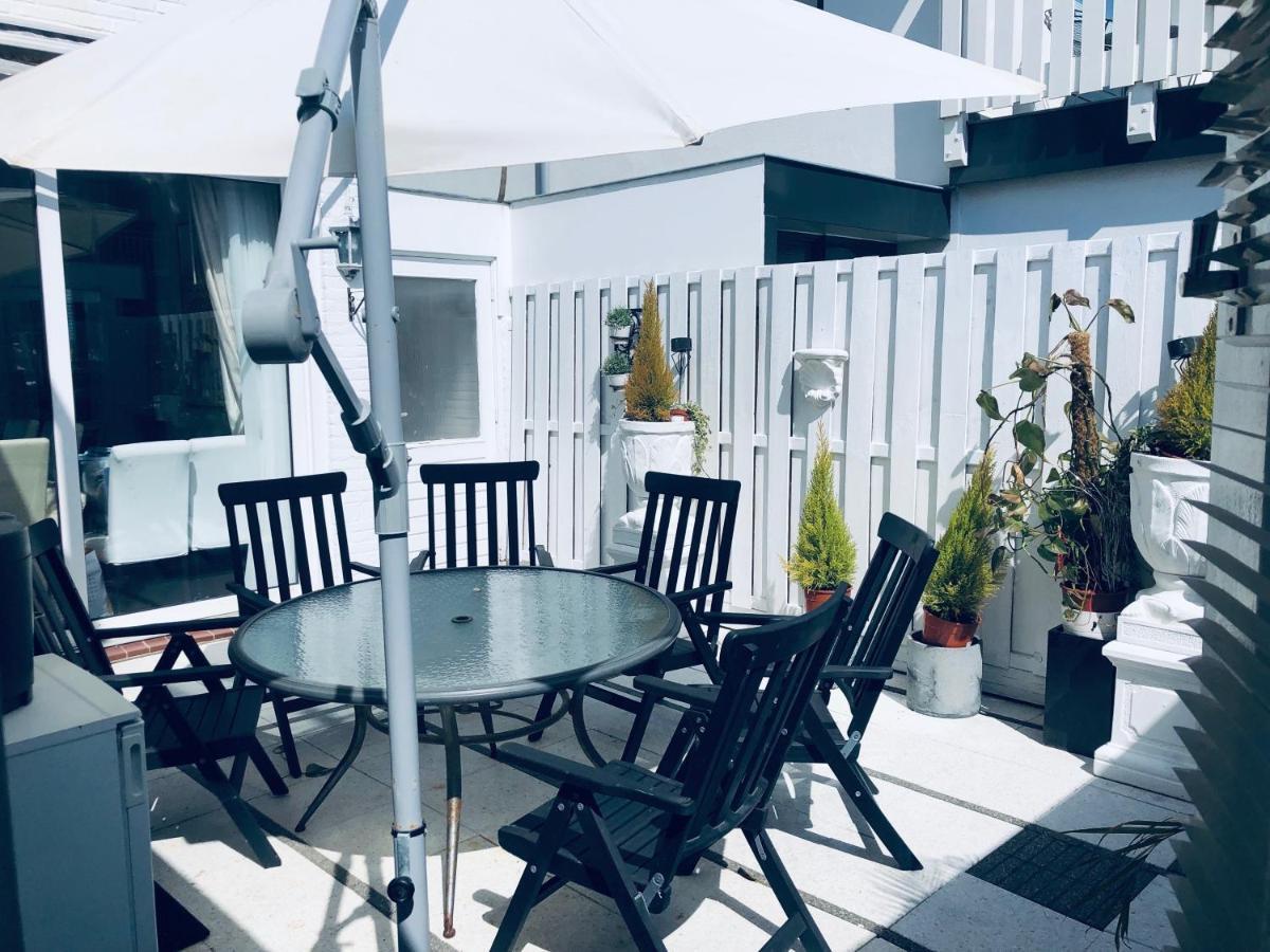 Casa Blanca Zandvoort Hotel Bagian luar foto